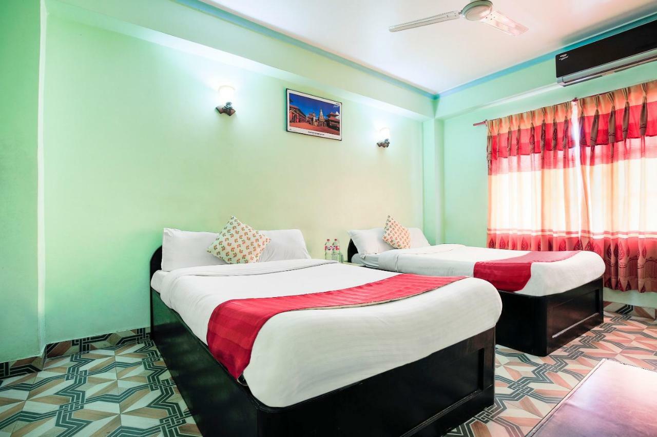 Hotel Rudrakshya Pokhara Exterior photo