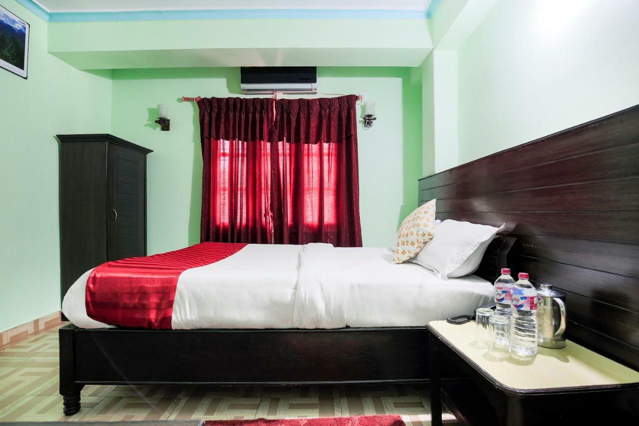 Hotel Rudrakshya Pokhara Exterior photo